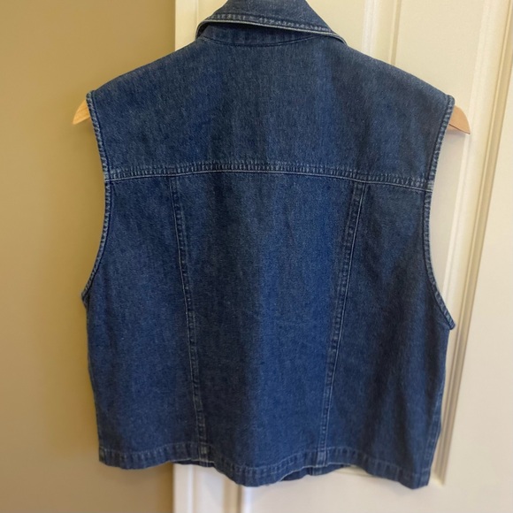 Stonebridge Viscose Denim Vest with Red and Blue Accents - Picture 2 of 8